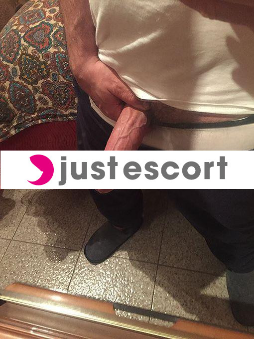 SEI UNA RAGAZZA CHE HA VOGLIA DI DIVERTIRSI A LUNGO E SENZA FRETTA GUARDA LE FOTO E CONTATTAMI