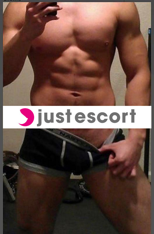 😘😘😘 UOMO SEXY 100 %😘😘😘